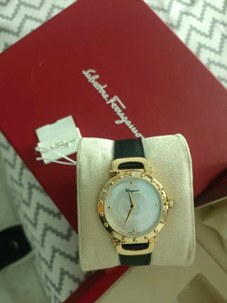 Reloj de Lujo Thai Silk Village