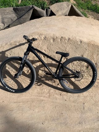 Bicicleta Dirt MTB Canyon