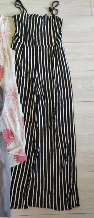 LOTE 22 PRENDAS ROPA CHICA