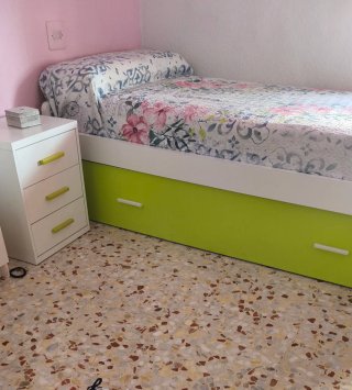 Cama nido con mesita y cama supletoria