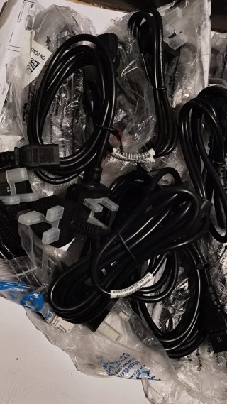 13 Cables de alimentación UK