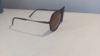 Gafas de sol marrones