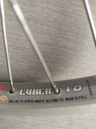 Llantas Gurpil Cyber 20 pulgadas
