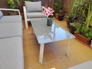 Conjunto sofás y mesa exterior