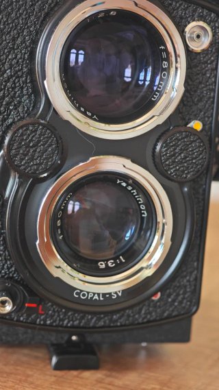 Yashica Mat 124 G Cámara Analógica