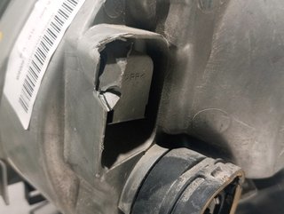 FARO DERECHO OPEL VIVARO F9QU7