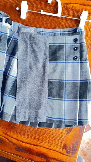 Falda uniforme cuadros azul SAFA talla 8