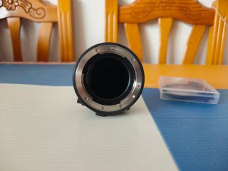 Meike EF-EOS R con filtro Drop-in