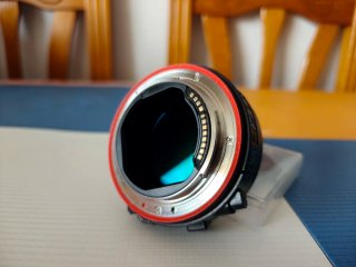 Meike EF-EOS R con filtro Drop-in