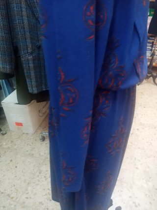 Vestido vintage estampado azul y rojo