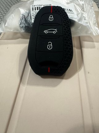 Peugeot 208 2005