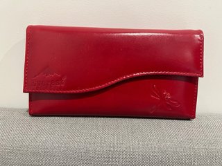 Portafogli in pelle da donna con design