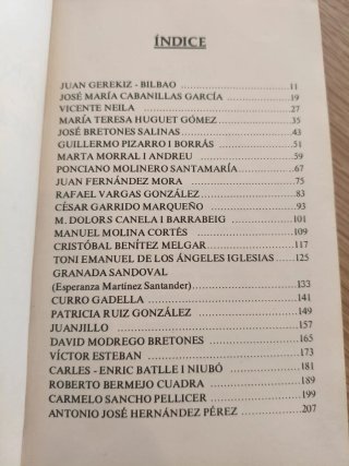Antología 25 dimensiones de la poesía actual