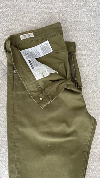 Pantalón Levi's 512 W33/L30 Verde Oliva
