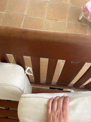 Sofá de madera y tela para jardín o porche
