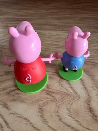 Muñecos Peppa Pig y George