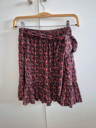 Falda Zara floral mini