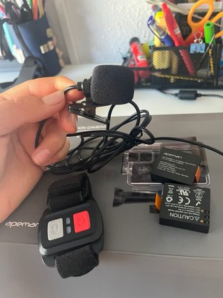 Cámara de acción Apeman A79 con accesorios