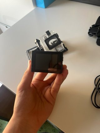 Cámara de acción Apeman A79 con accesorios