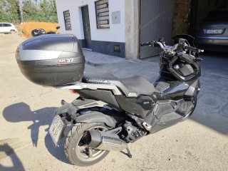 SYM ASX 125cc Scooter Negro de mediados del 2023