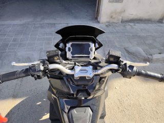 SYM ASX 125cc Scooter Negro de mediados del 2023