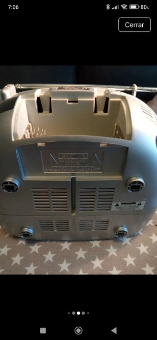 Radio CD portátil Tokiwa plateado