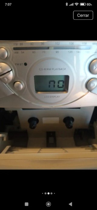 Radio CD portátil Tokiwa plateado