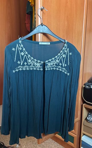 Camisa LFT bordada talla M