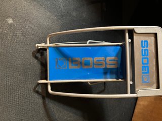 Expositor Soporte Pedal Boss proviene de tienda