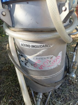 Lote de 2 compresores y dos calderines profesional