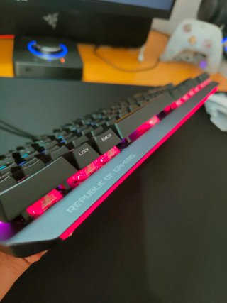 Tastiera meccanica da gioco ASUS ROG Strix Scope TKL