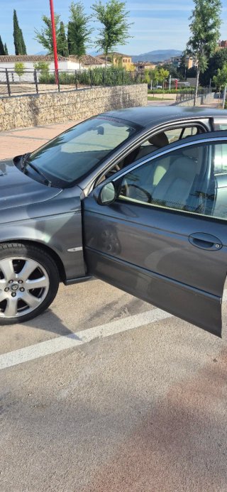 Jaguar X-Type 2005