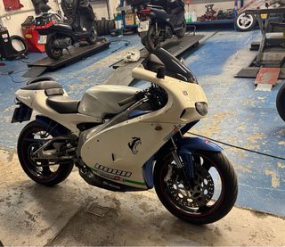 Aprilia RS 125 Culo Avispa A1