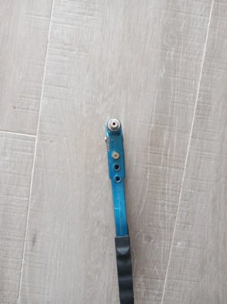 Remachadora manual azul