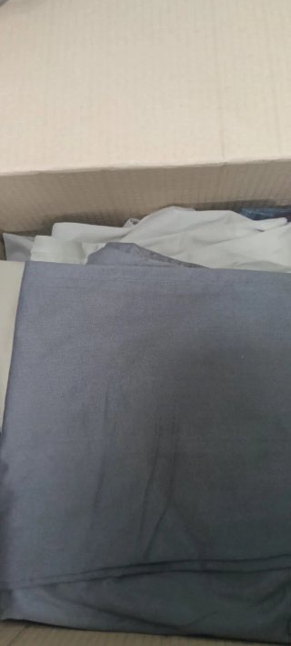 Camisas y pantalones