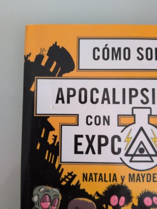 Lote de libros de Maytalia