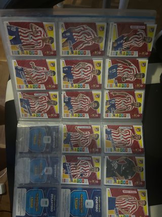 Álbum Adrenalyn 22-23 Casi Completo