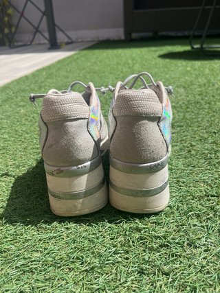 Zapatillas Cetti Beige y Plata