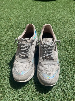 Zapatillas Cetti Beige y Plata