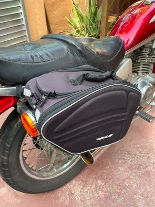 Alforjas para Moto BLH Negras. Nuevas a estrenar!!
