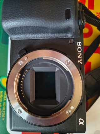 Cámara Sony A6400 + 2 Lentes + Accesorios + bateri