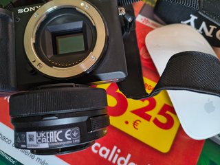 Cámara Sony A6400 + 2 Lentes + Accesorios + bateri