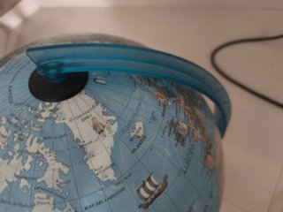 Globo Terráqueo Iluminado