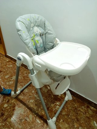 Trona reclinable para bebé