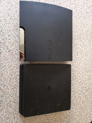 Pacchetto PS4 Slim e PS3 con difetti