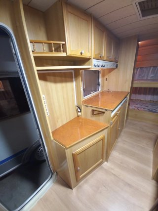 Caravana 1100 kilos