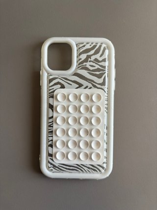 Fundas iPhone 11 Varias