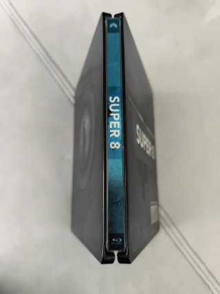 Steelbook Super 8 sin discos