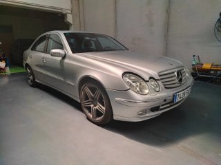 Mercedes-Benz Clase E 270CDI AUT. AVERIA