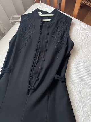 Mono estilo chino negro